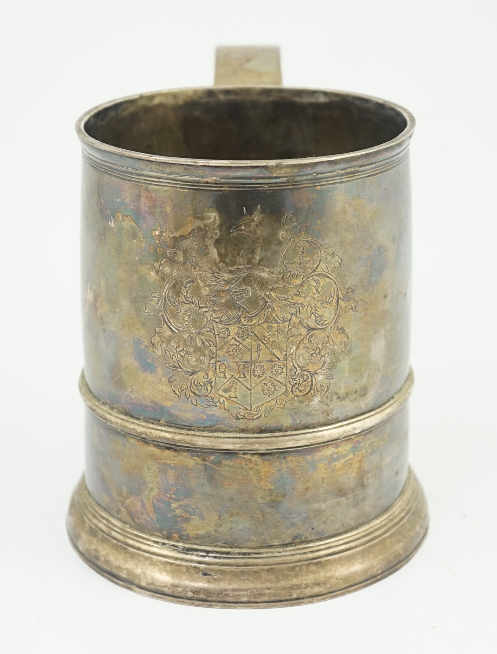 A Queen Anne silver mug, by Richard Bayley?